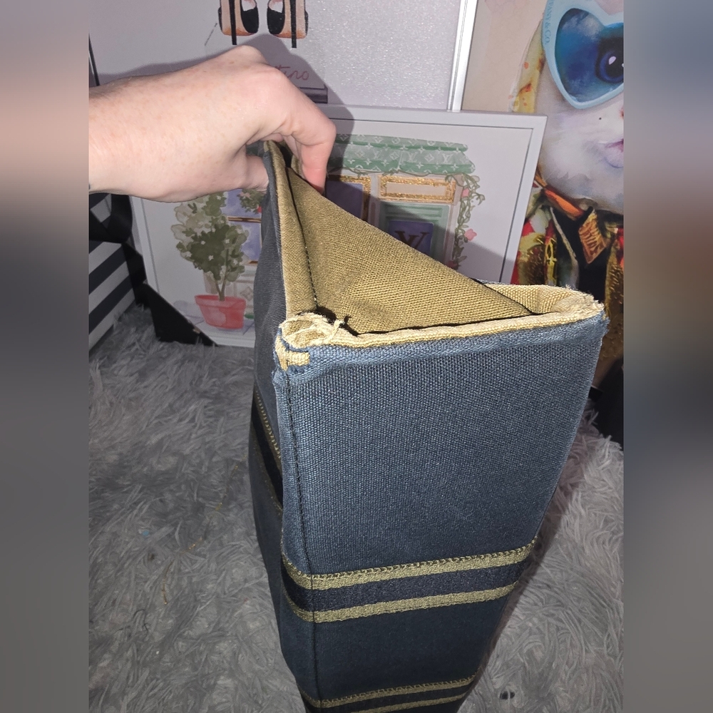 Hermès Striped Olive 🫒 Green & Blue Large Tote (GUC)(SEE PICS) - Picture 5 of 12